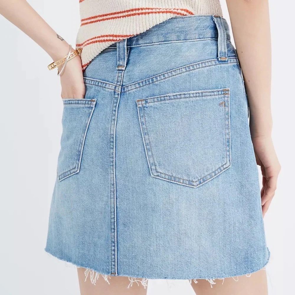 Madewell Rigid Denim A-Line Mini Skirt in Lovell Wash
